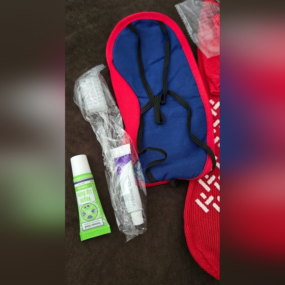 Colorful Travel Accessory Set - Picture 8 of 8